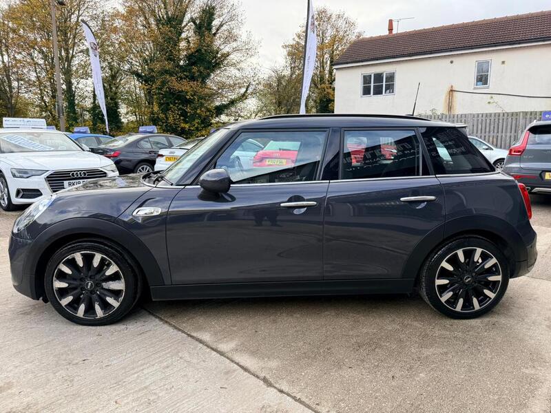 Used MINI Hatch 2016 for sale - 76470656: Photo 4