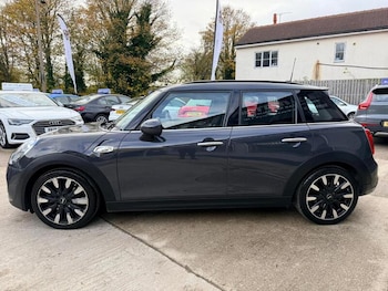 Used MINI Hatch 2016 for sale - 76470656: Photo