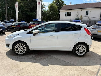 Used Ford Fiesta 2013 for sale - 79558668: Photo
