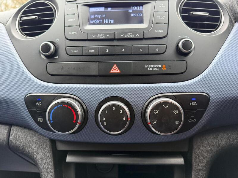 Used Hyundai i10 2014 for sale - 76615855: Photo 16