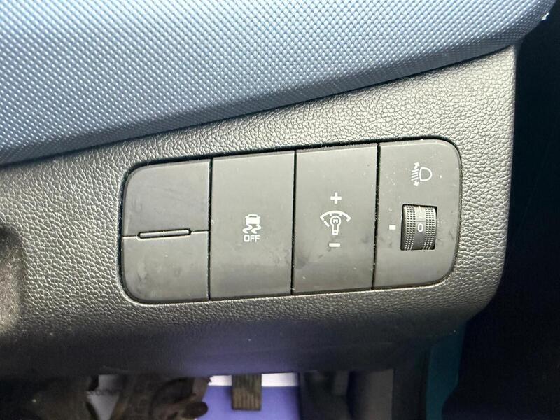 Used Hyundai i10 2014 for sale - 76615855: Photo 20