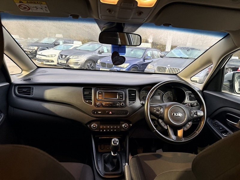 Used Kia Carens 2015 for sale - 76615783: Photo 17