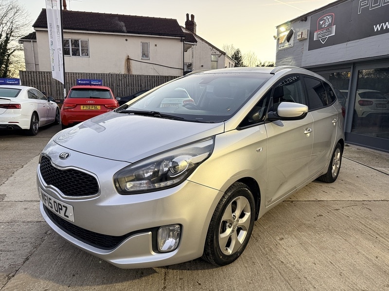 Used Kia Carens 2015 for sale - 76615783: Photo 3