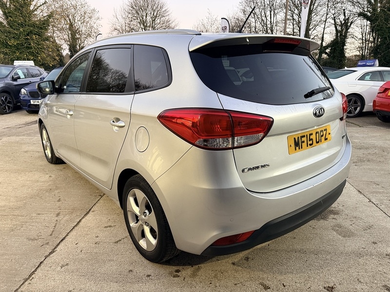Used Kia Carens 2015 for sale - 76615783: Photo 5
