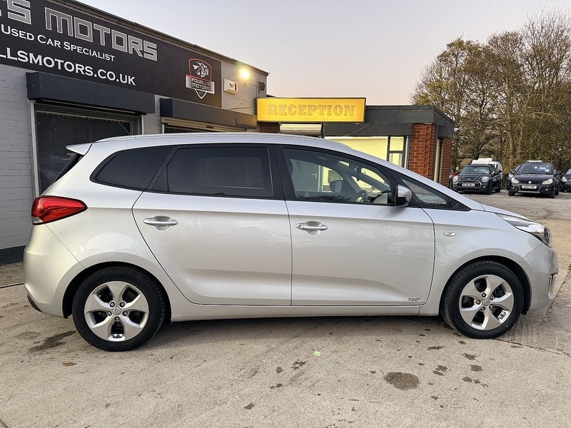 Used Kia Carens 2015 for sale - 76615783: Photo 8