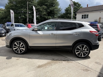 Used Nissan Qashqai 2016 for sale - 78802304: Photo