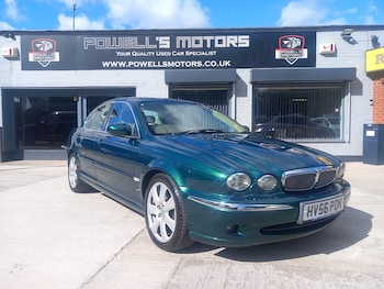 2006 - D SE 4-Door