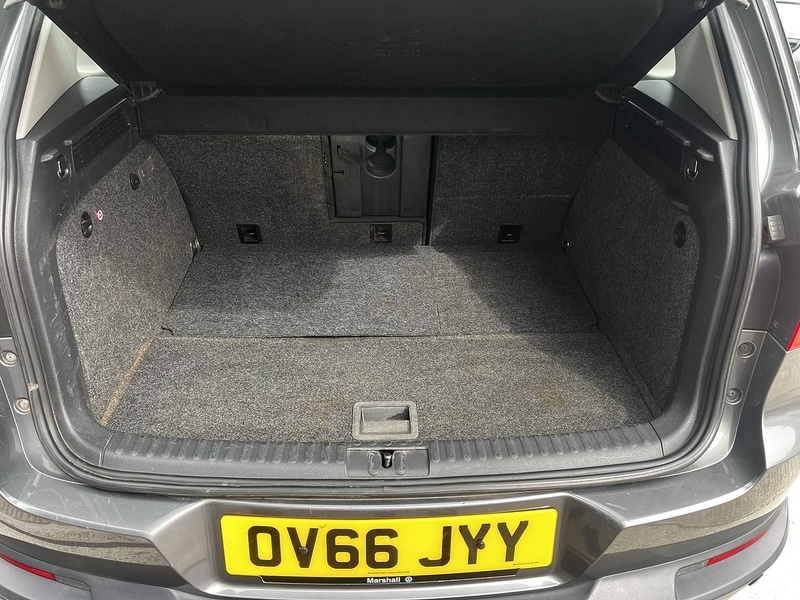 Used Volkswagen Tiguan 2016 for sale - 76615819: Photo 16