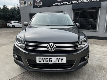 Used Volkswagen Tiguan 2016 for sale - 76615819: Photo