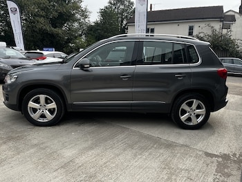 Used Volkswagen Tiguan 2016 for sale - 76615819: Photo