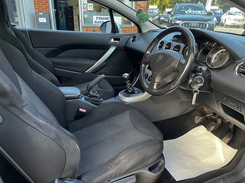 Used Peugeot 308 2009 for sale - 76615746: Photo 12