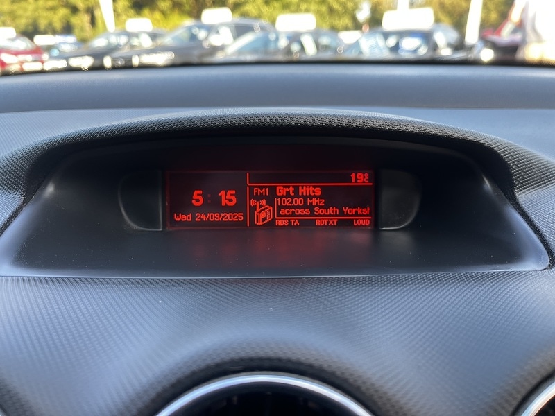 Used Peugeot 308 2009 for sale - 76615746: Photo 16