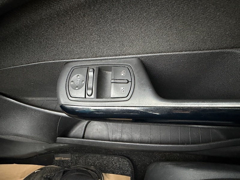 Used Vauxhall Corsa for sale - 77920857: Photo 21