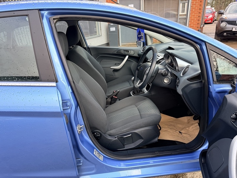 Used Ford Fiesta 2010 for sale - 77568348: Photo 10