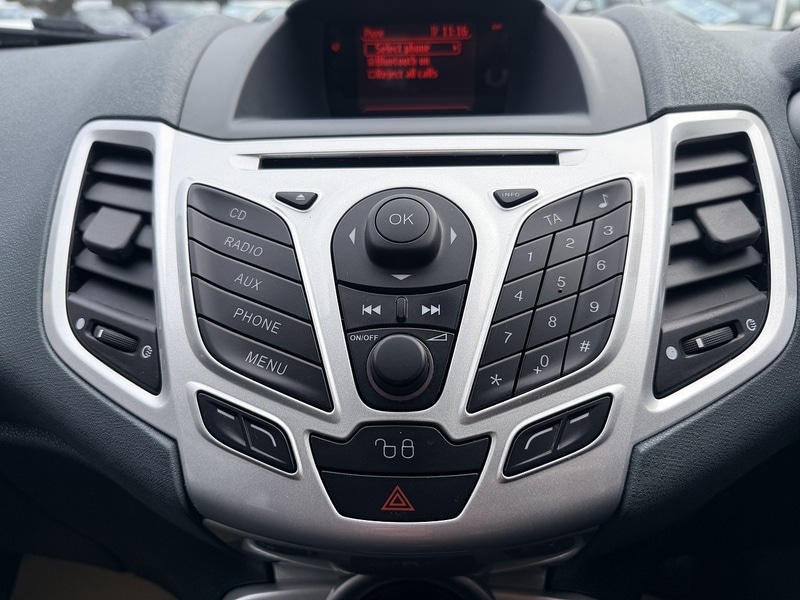 Used Ford Fiesta 2010 for sale - 77568348: Photo 19