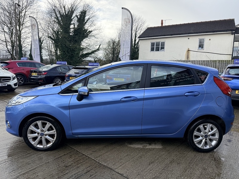 Used Ford Fiesta 2010 for sale - 77568348: Photo 4