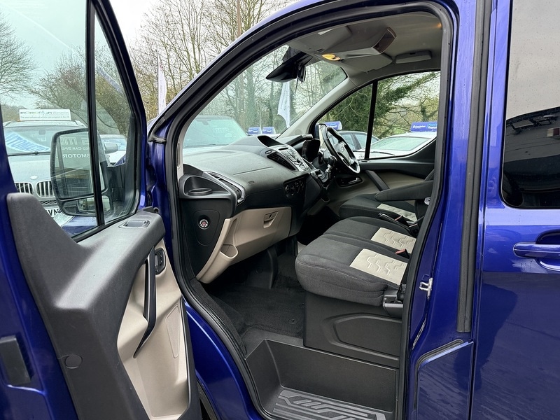 Used Ford Tourneo Custom 2018 for sale - 76655504: Photo 15