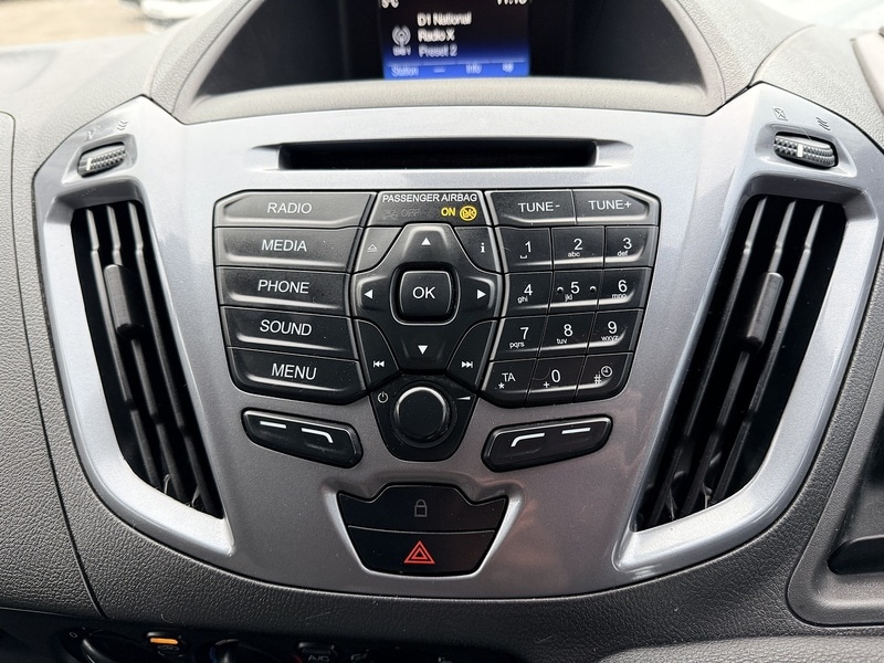 Used Ford Tourneo Custom 2018 for sale - 76655504: Photo 20