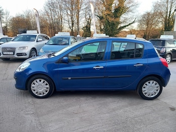 Used Renault Clio 2009 for sale - 75545961: Photo