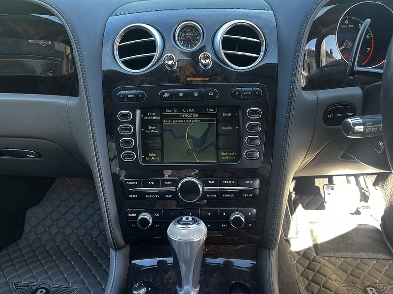 Used Bentley Continental 2009 for sale - 76615762: Photo 11