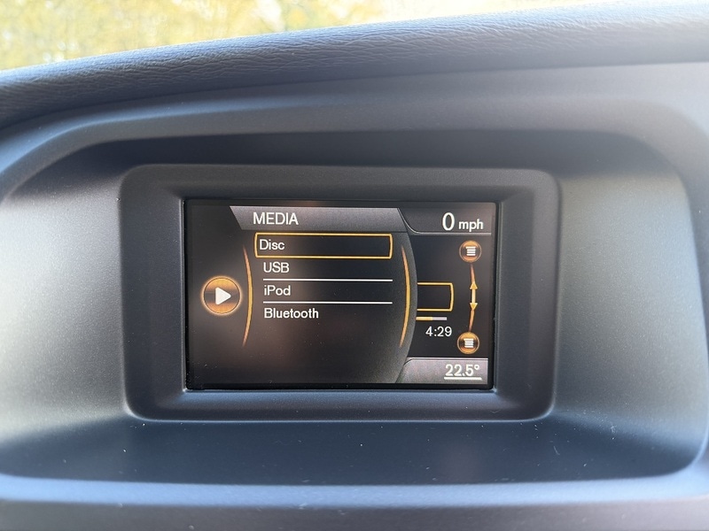 Used Volvo V40 2014 for sale - 77107252: Photo 23