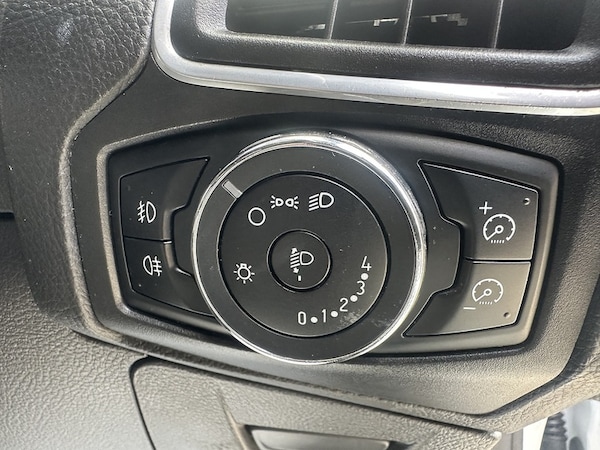 Used Ford Focus 2012 for sale - 75411808: Photo 15