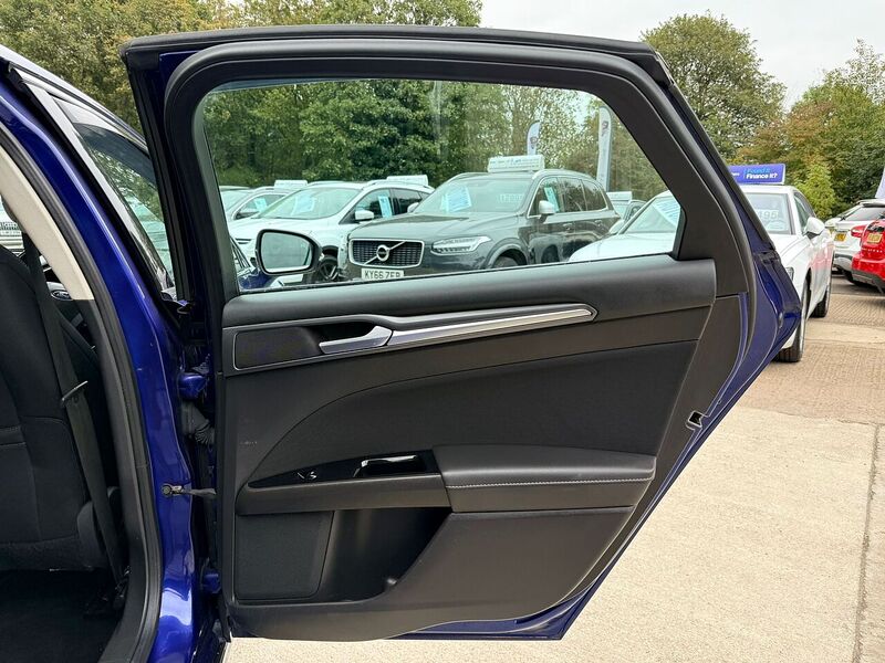 Used Ford Mondeo 2016 for sale - 76615836: Photo 13