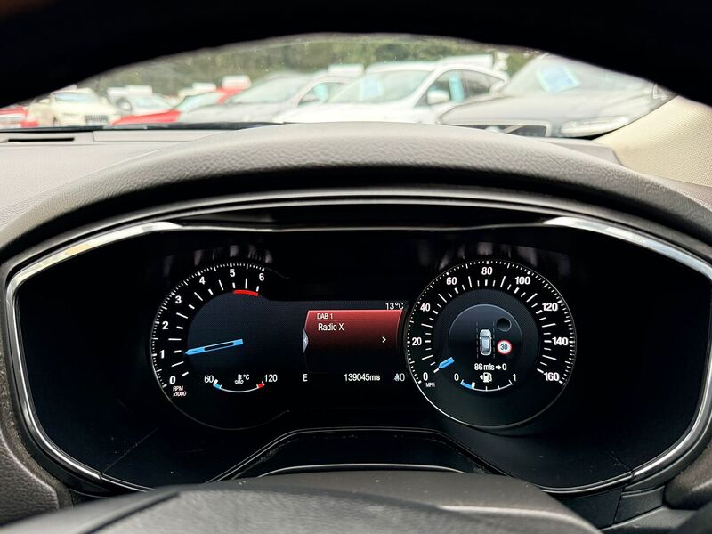 Used Ford Mondeo 2016 for sale - 76615836: Photo 19