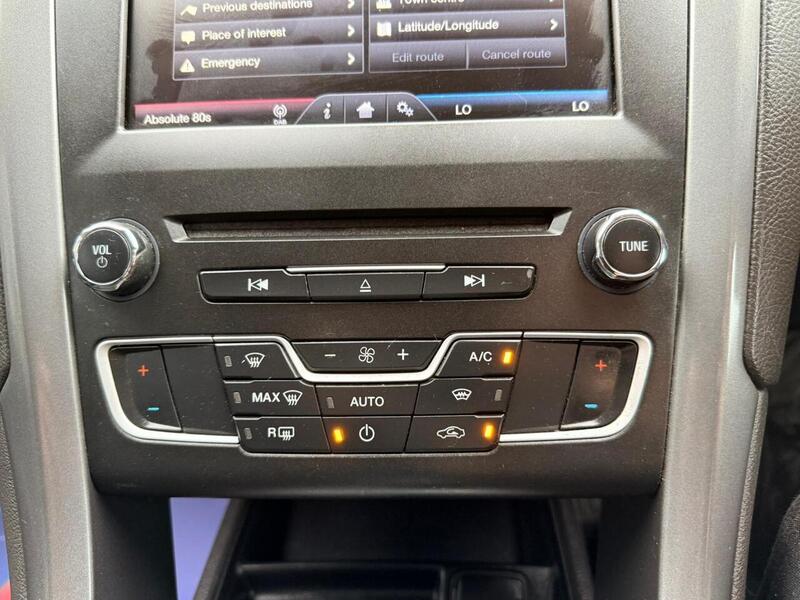 Used Ford Mondeo 2016 for sale - 76615836: Photo 21