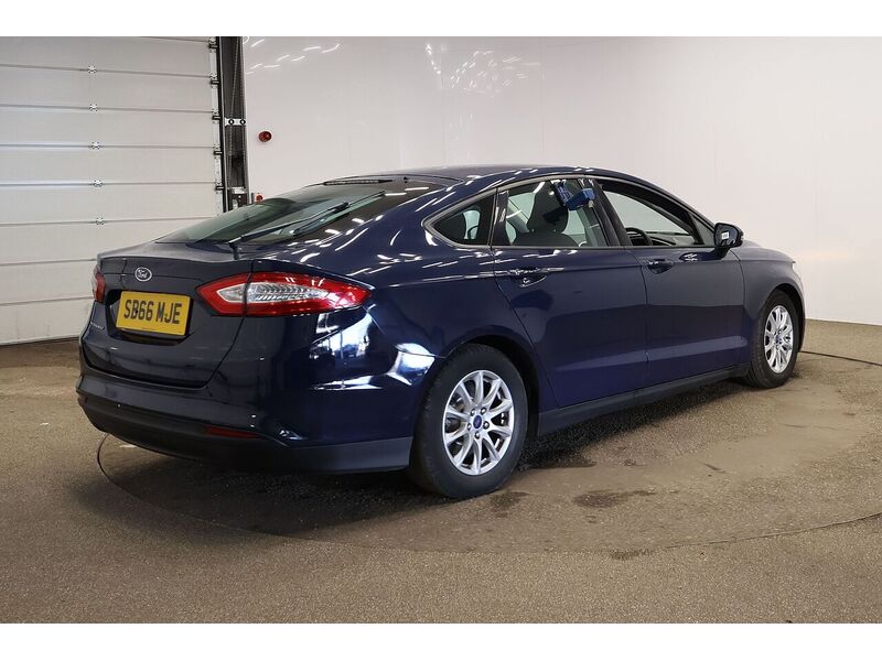 Used Ford Mondeo 2017 for sale - 77984870: Photo 7
