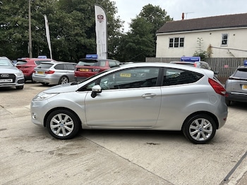 Used Ford Fiesta 2011 for sale - 79434197: Photo