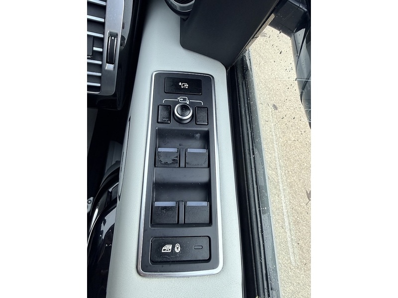 Used Land Rover Range Rover 2013 for sale - 76663652: Photo 32