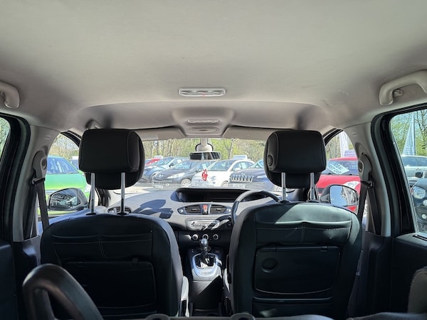 Used Renault Grand Scenic 2012 for sale - 75180642: Photo 14