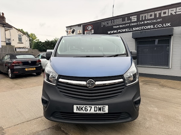 Used Vauxhall Vivaro 2017 for sale - 76157841: Photo 2
