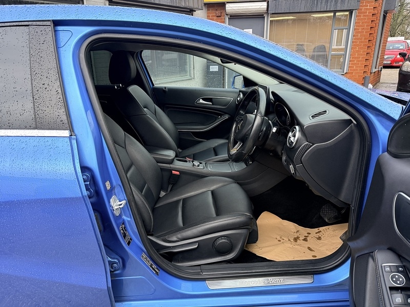 Used Mercedes-Benz A-Class 2015 for sale - 77635758: Photo 10