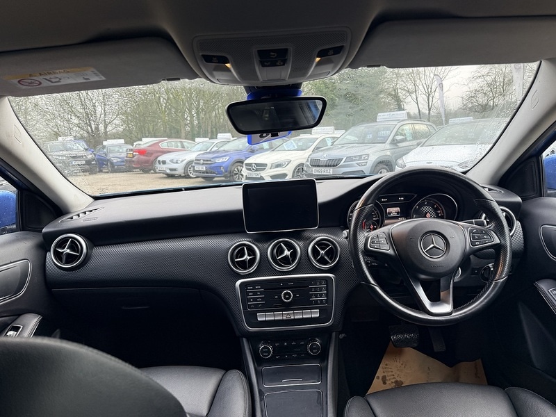 Used Mercedes-Benz A-Class 2015 for sale - 77635758: Photo 14