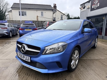 Used Mercedes-Benz A-Class 2015 for sale - 77635758: Photo