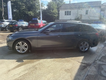 Used BMW 3 Series 2018 for sale - 79573808: Photo