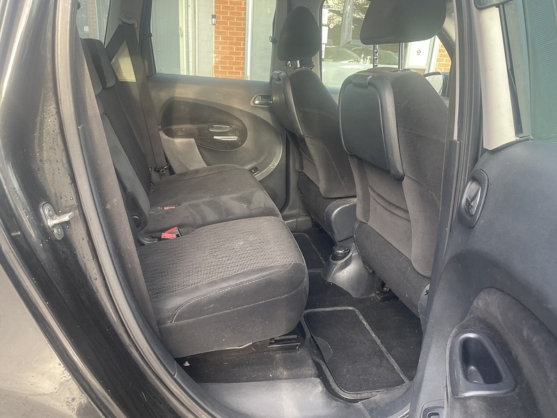 Used Citroen C3 Picasso 2009 for sale - 76615847: Photo 18