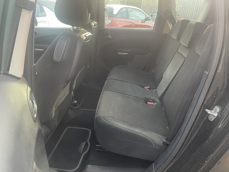 Used Citroen C3 Picasso 2009 for sale - 76615847: Photo 19