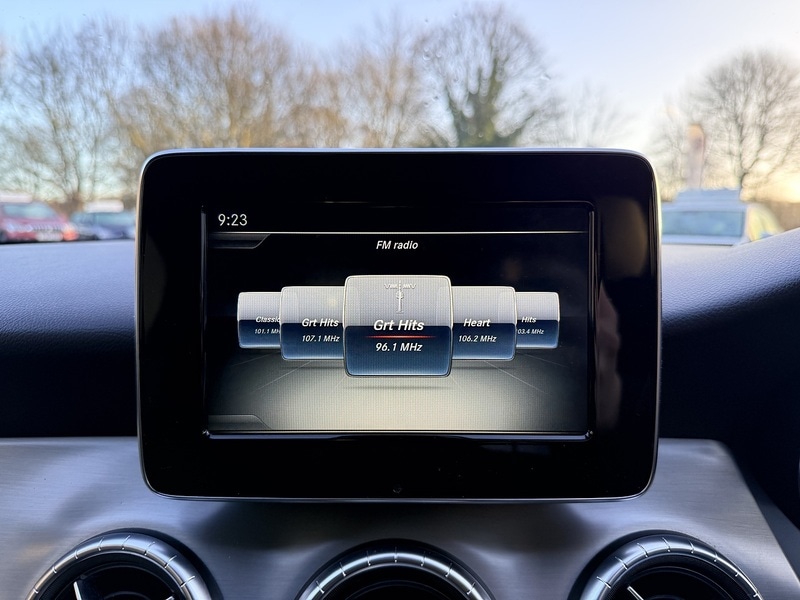 Used Mercedes-Benz CLA 2015 for sale - 76910674: Photo 17