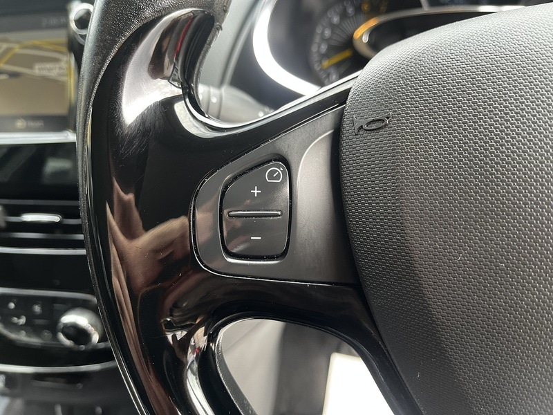 Used Renault Clio 2013 for sale - 77422985: Photo 21