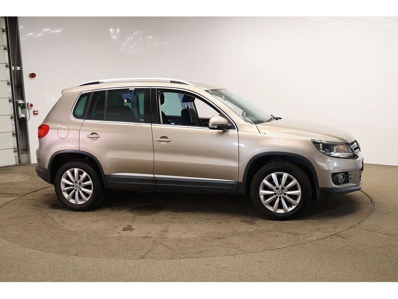 Used Volkswagen Tiguan 2015 for sale - 76941683: Photo 4