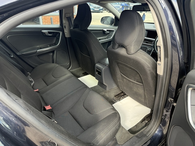 Used Volvo S60 2016 for sale - 76615808: Photo 14