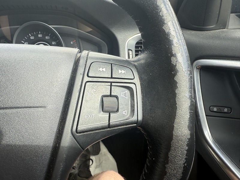 Used Volvo S60 2016 for sale - 76615808: Photo 26