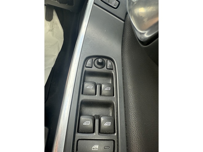 Used Volvo S60 2016 for sale - 76615808: Photo 28