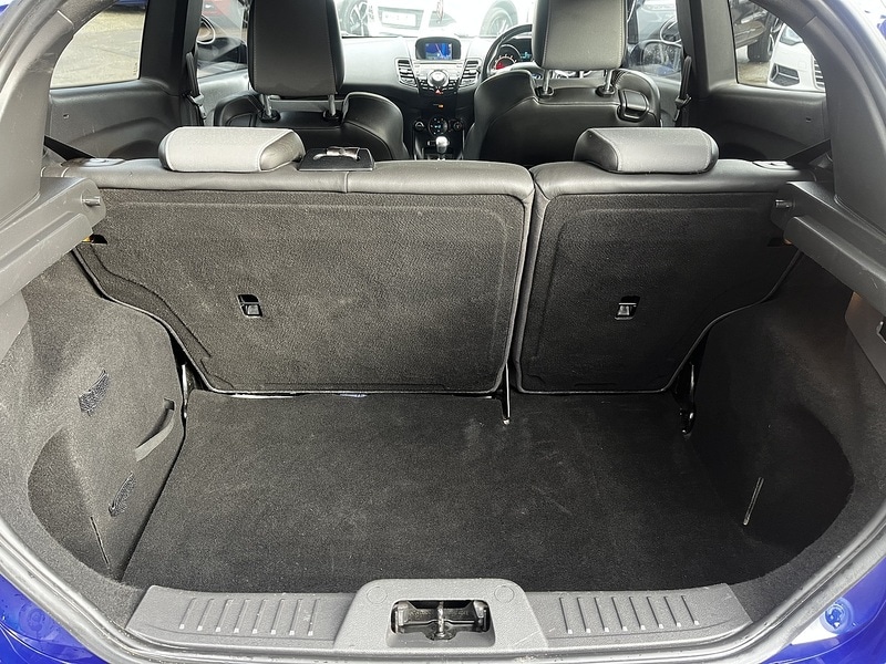 Used Ford Fiesta 2015 for sale - 76615835: Photo 12