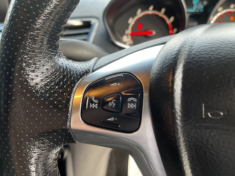 Used Ford Fiesta 2015 for sale - 76615835: Photo 27