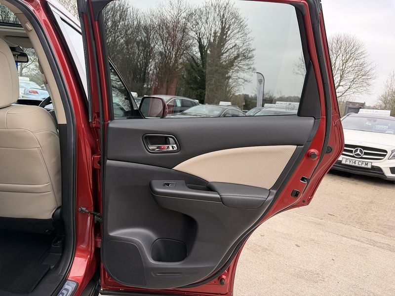 Used Honda CR-V 2017 for sale - 77805803: Photo 18