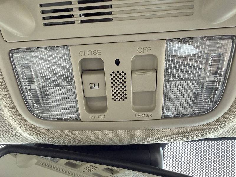 Used Honda CR-V 2017 for sale - 77805803: Photo 38